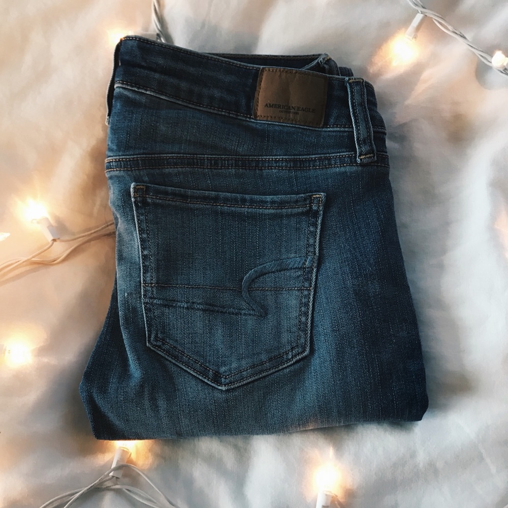 American Eagle “Super Stretch” Jeans
